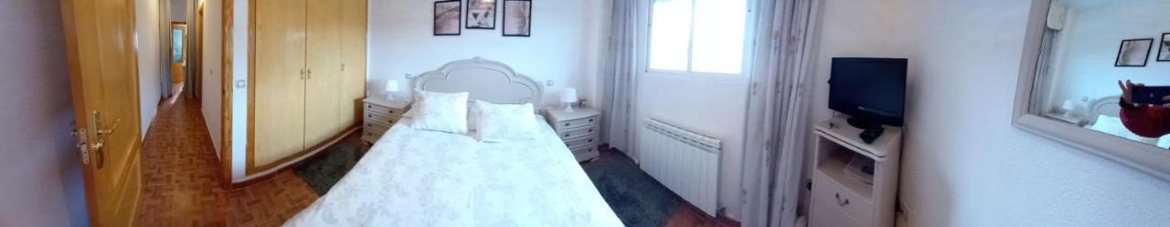 Bustarviejo Casa De Huespedes Villa De Las Hortensias מראה חיצוני תמונה