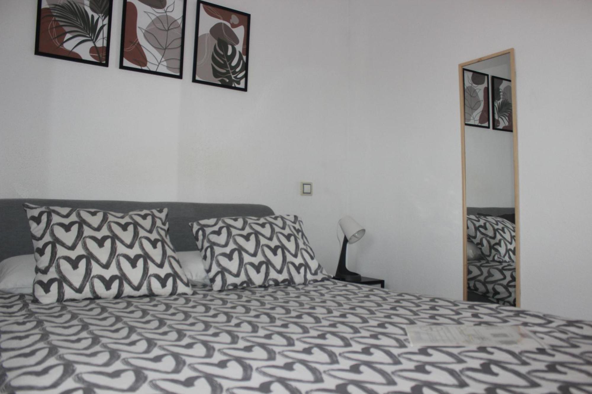 Bustarviejo Casa De Huespedes Villa De Las Hortensias מראה חיצוני תמונה